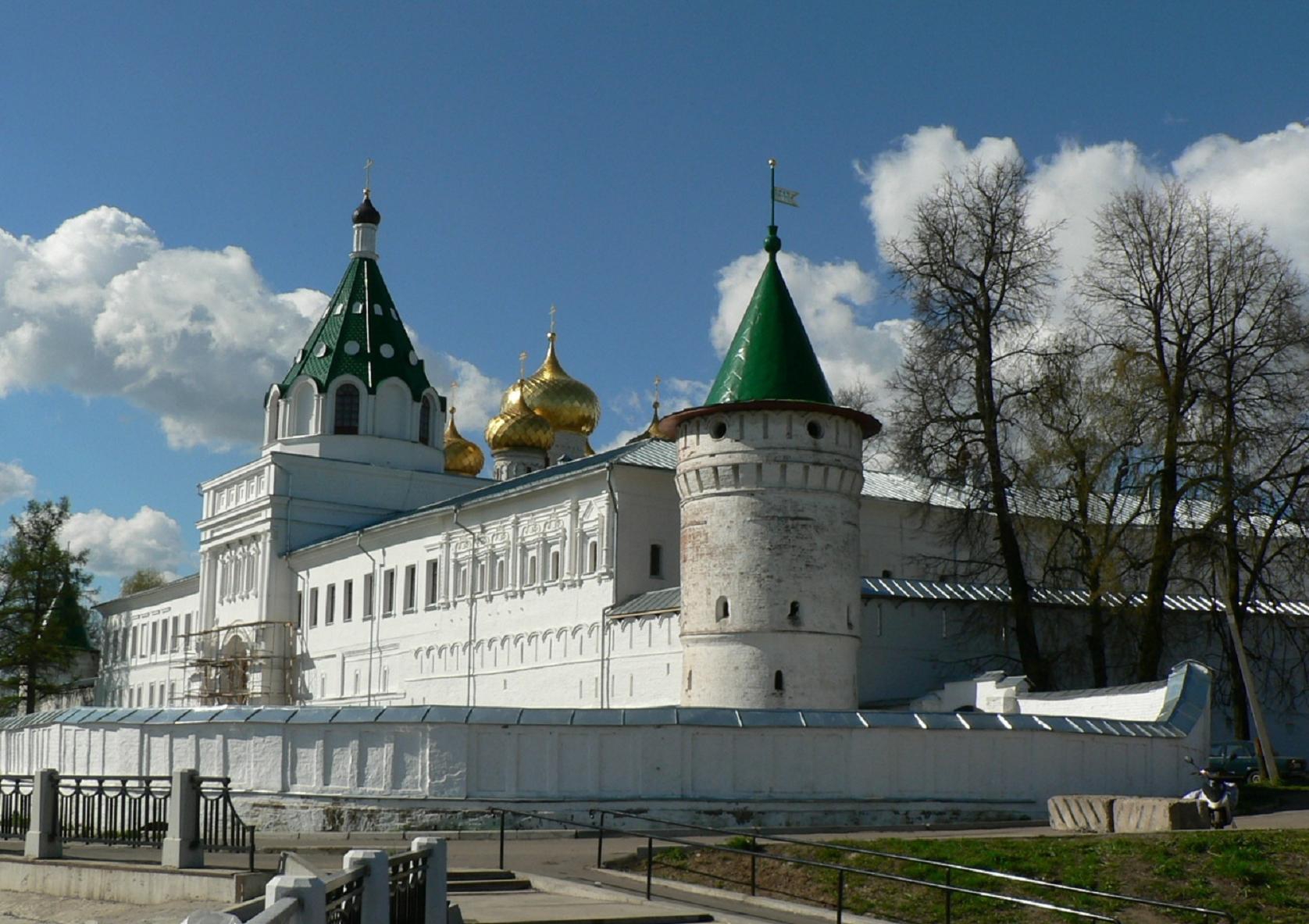 Кремль в костроме фото