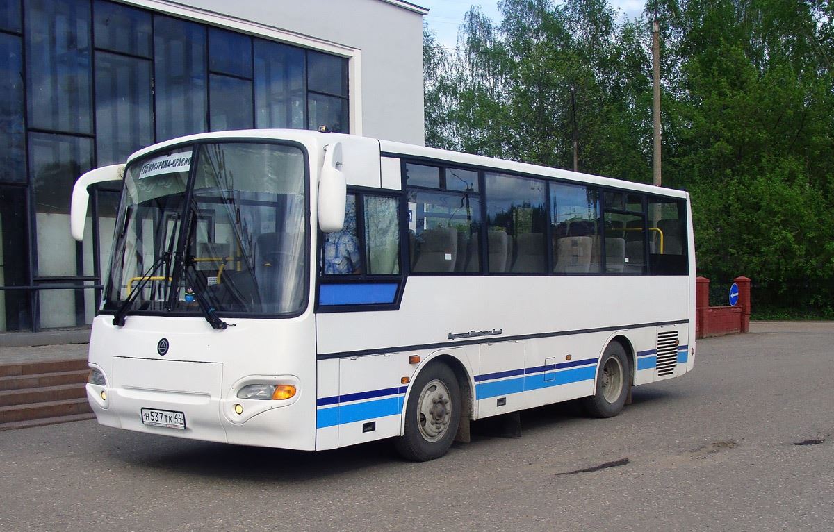 Красное кострома автобус. КАВЗ 4235-32. КАВЗ-4235-32 вместимость. Шарья Кострома автобус. Межмуниципальные автобусы Кострома.